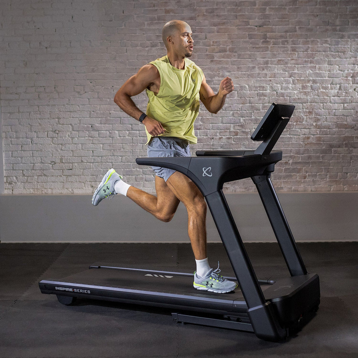Inspire Series T5s Treadmill with 15.6 Inch Touchscreen