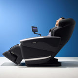 Cyber Relax Ai Executive JP-4100 side view with user reclining