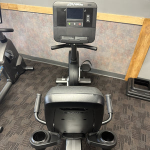 LIFE FITNESS CLUB SERIES+ RECUMBENT BIKE w/ X-CONSOLE — [Display Model]