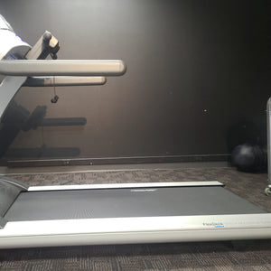 Life Fitness T5 Treadmill w/ Go Console — [Display Model]